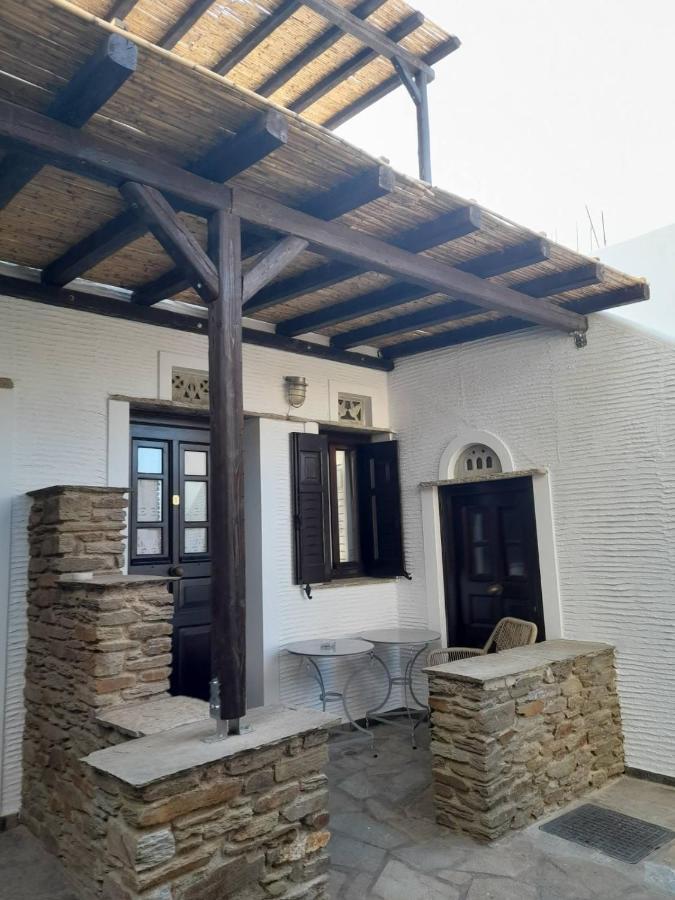 Spitalia Rooms Tinos Bagian luar foto