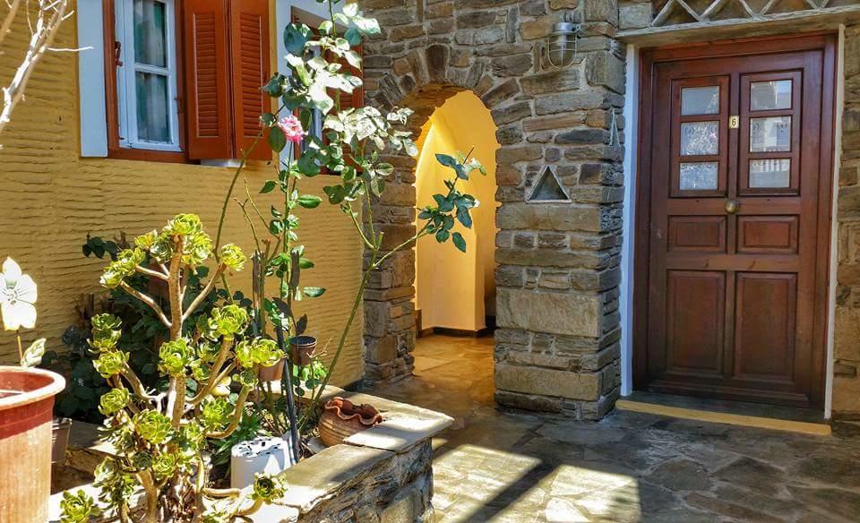 Spitalia Rooms Tinos Bagian luar foto
